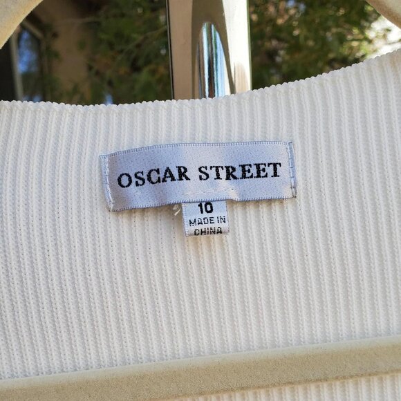 White ribbed knit top size XS/S - Picture 5 of 5